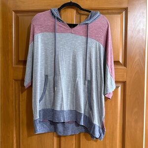 Coco + Carmen Pink and Gray Knit Top. Never worn. PTP 26.